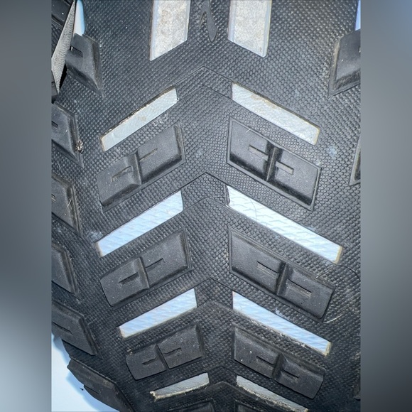 Nice Brooks Divide 1 Women's Trail Running Shoes Size 9 B (Medium) Black Blue - Picture 4 of 9